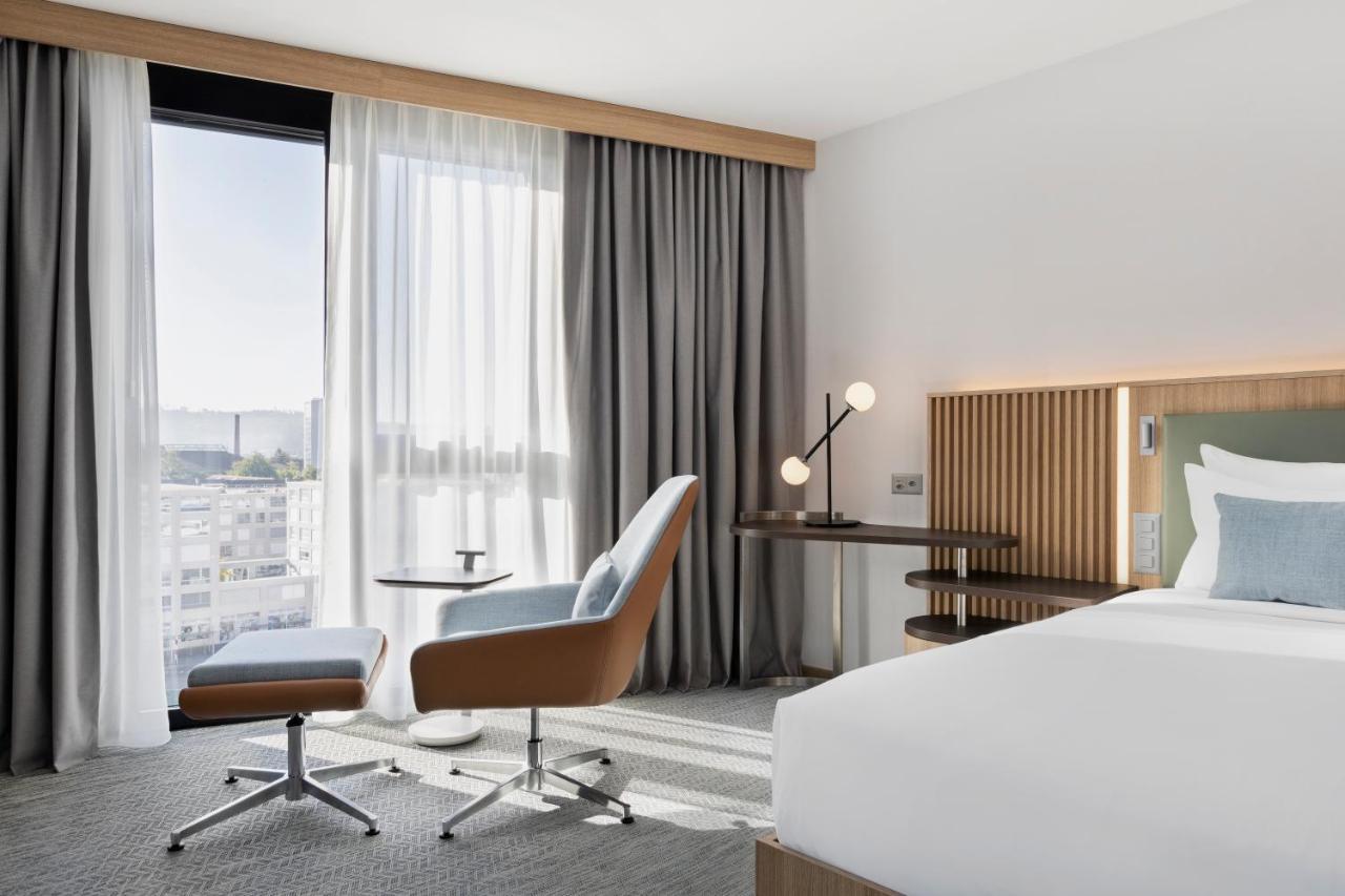 Готель Courtyard By Marriott Biel Bienne Екстер'єр фото