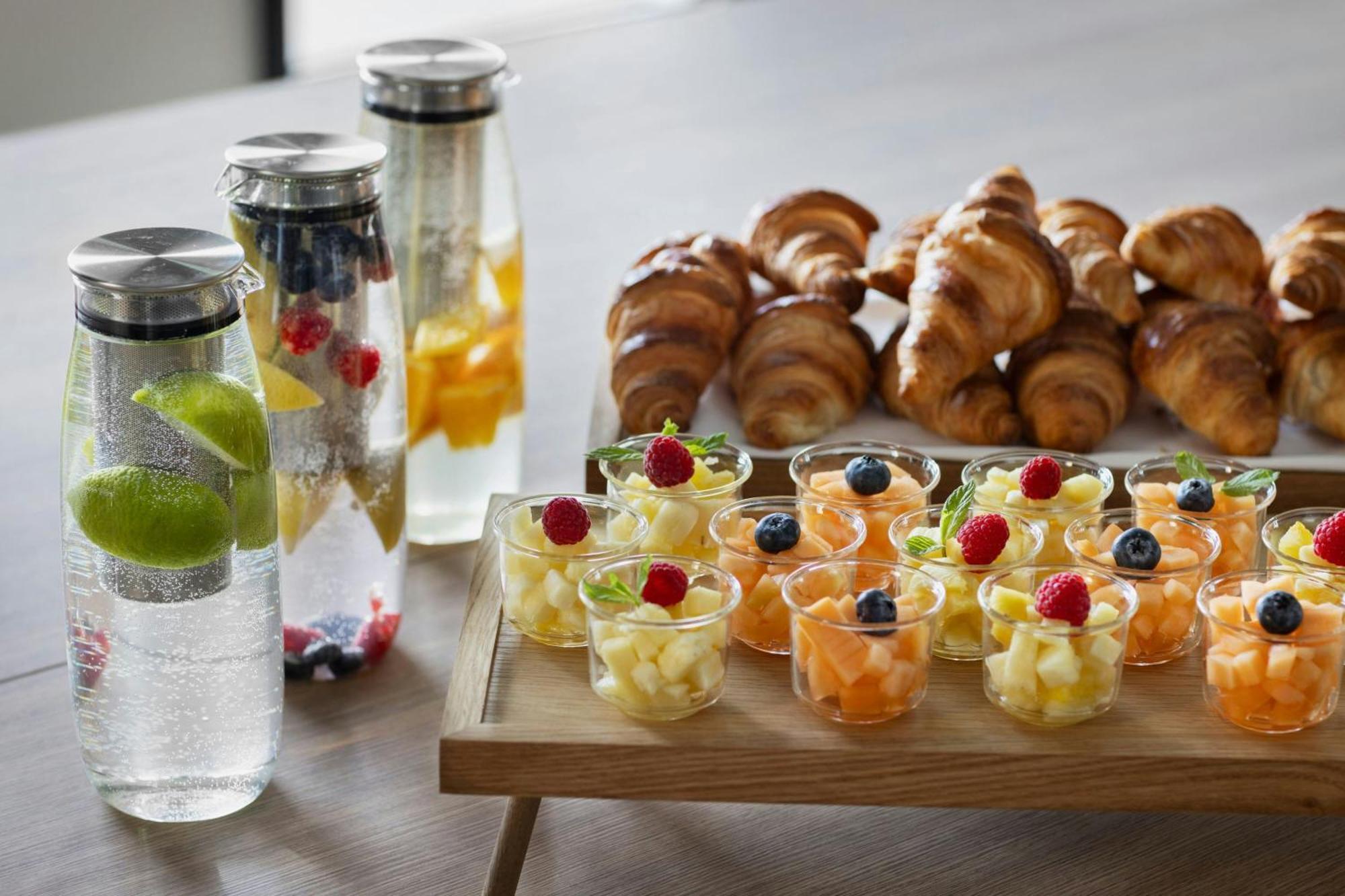 Готель Courtyard By Marriott Biel Bienne Екстер'єр фото