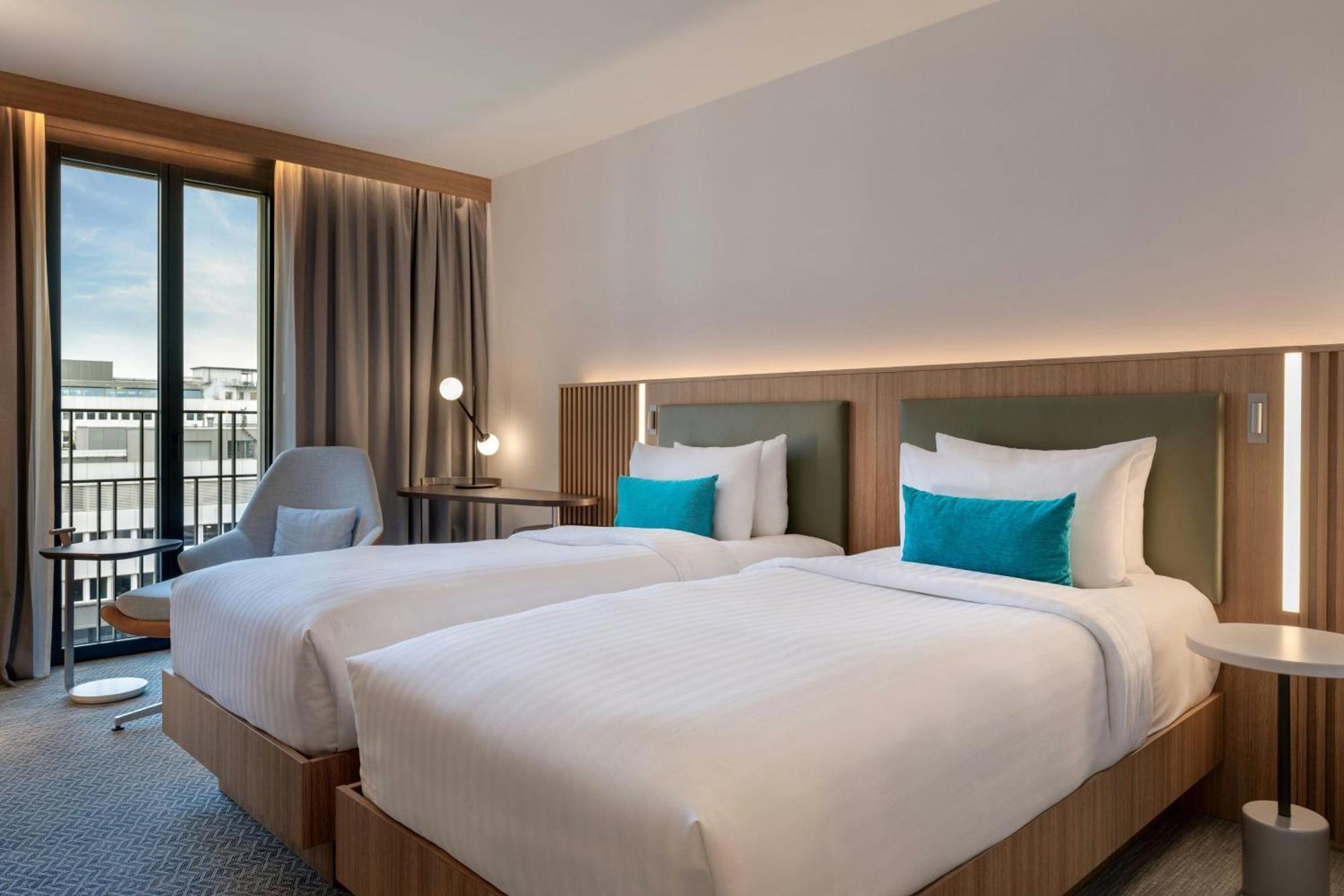 Готель Courtyard By Marriott Biel Bienne Екстер'єр фото