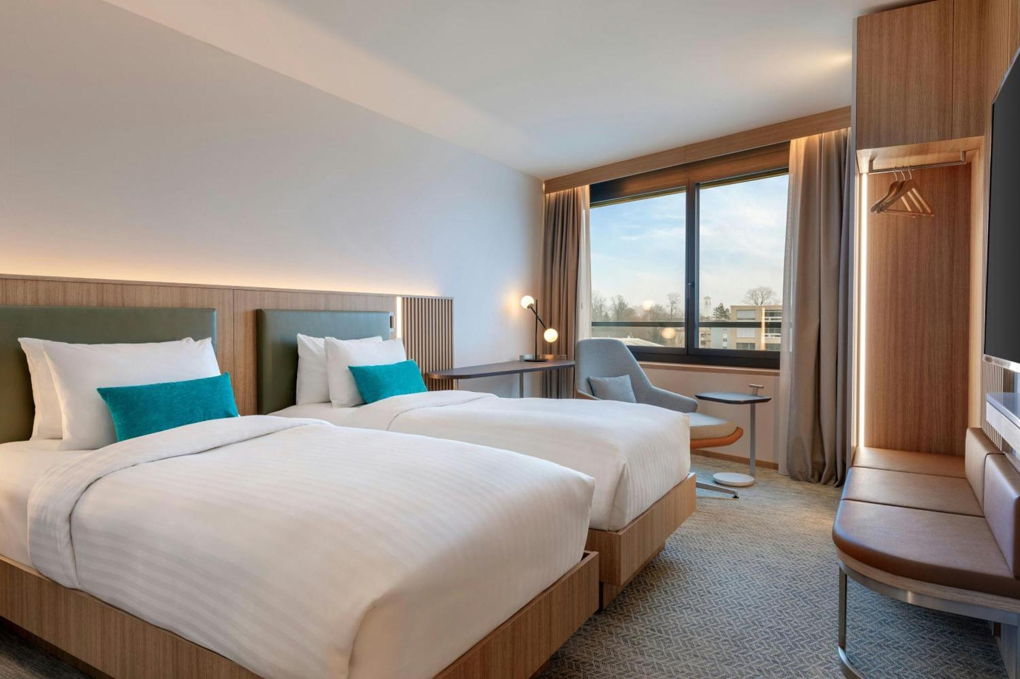 Готель Courtyard By Marriott Biel Bienne Екстер'єр фото